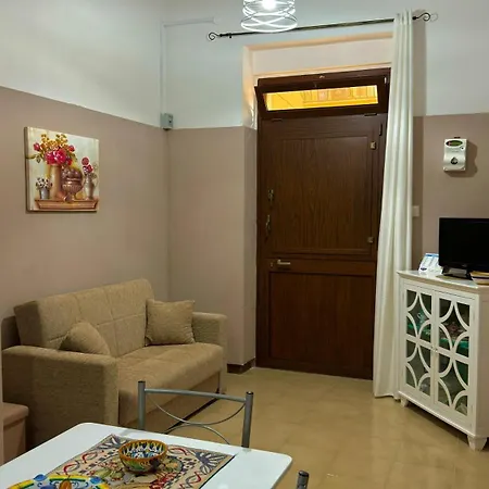 Cristina'S House Apartment Sciacca Exterior photo