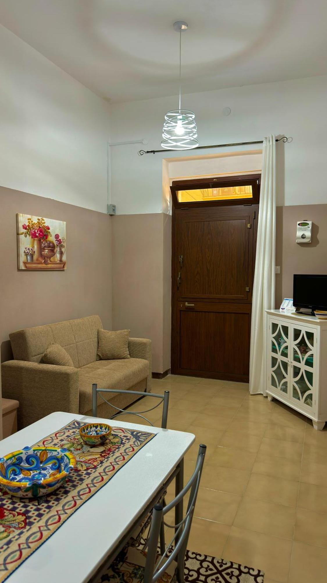 Cristina's House Apartment Sciacca